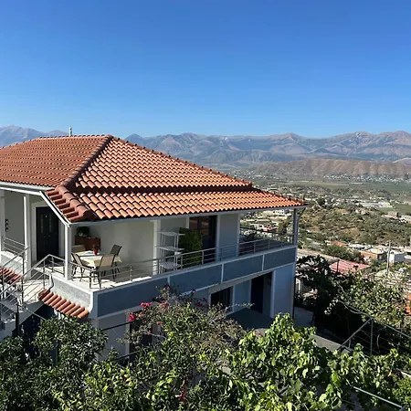 Akeron's Gæstehus Sarandë